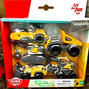 Dickie Toys Volvo Micro Workers Construction  Toy Set Pack of 5 New